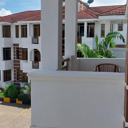 Sebuleni Serviced Homstay - Nyali Beach Msa Mombasa Extérieur photo