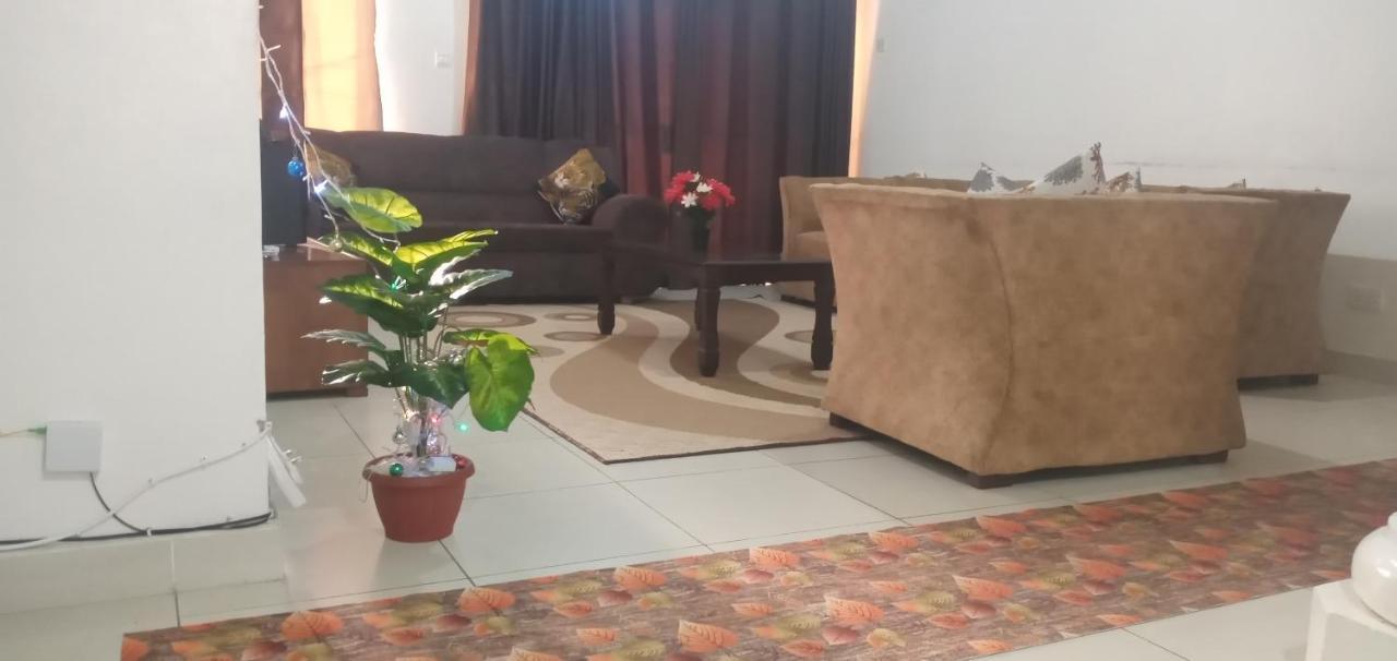 Sebuleni Serviced Homstay - Nyali Beach Msa Mombasa Extérieur photo